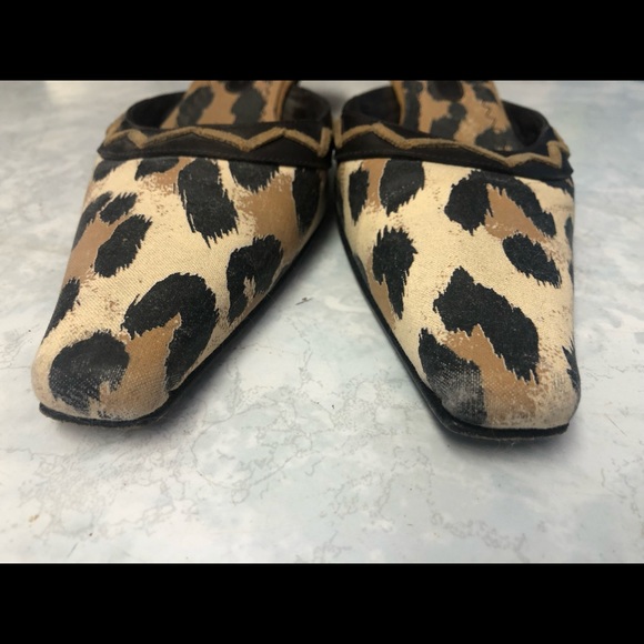 Casadei leopard kitten heel mules - Picture 3 of 6